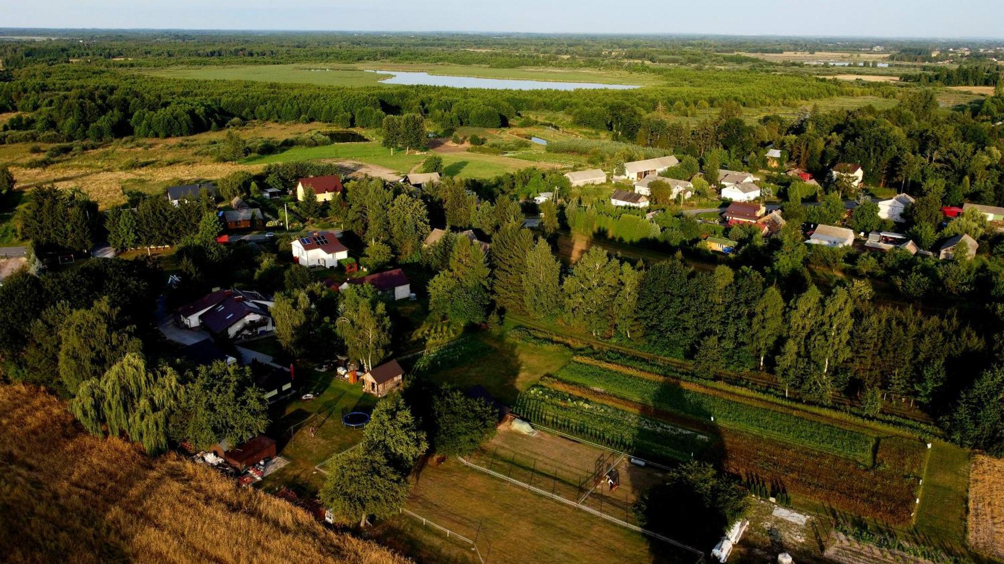 Agroturystyka Kraina Jezior Ludwin Bagian luar foto